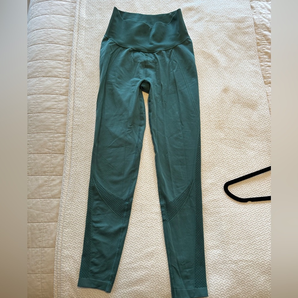 Women’s target athletic
